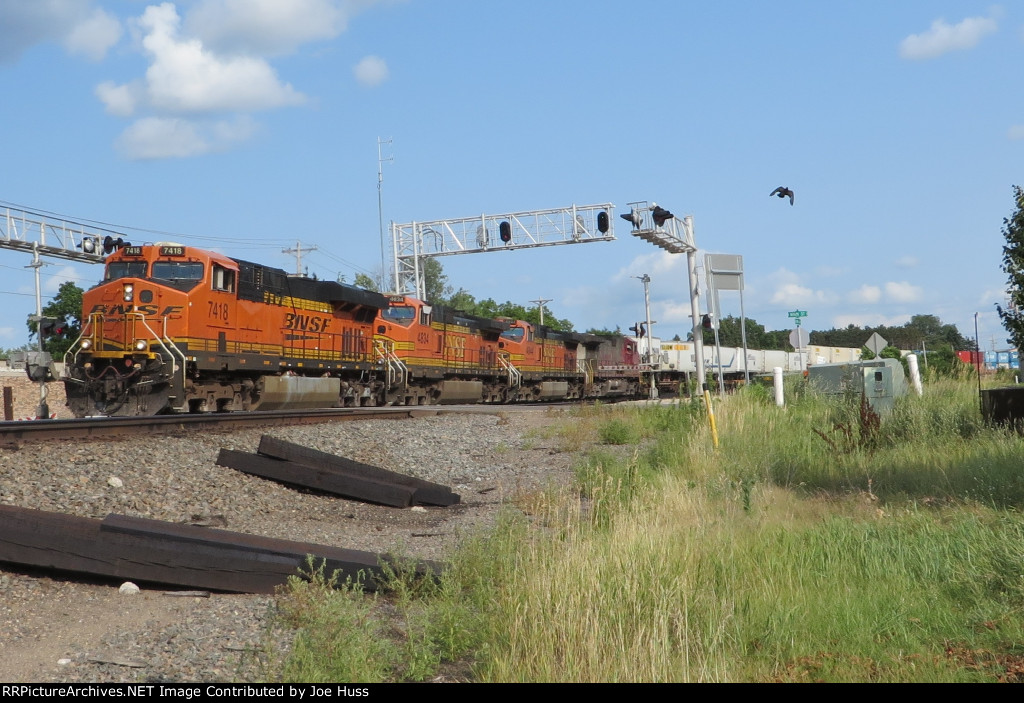 BNSF 7418 West